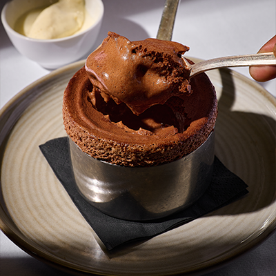 dessert souffle fondant chocolat anahi restaurant monaco