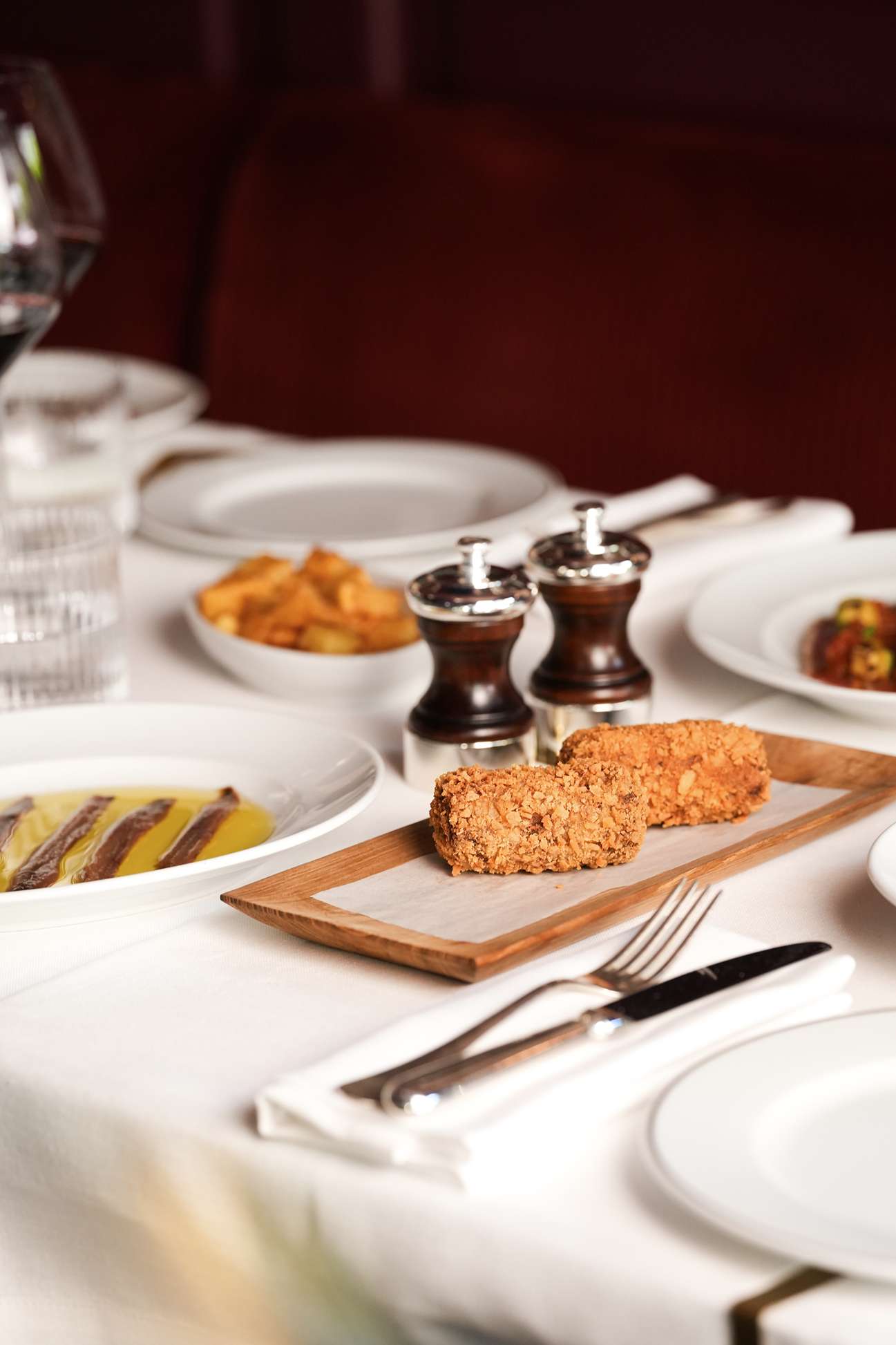 anahi restaurant monaco croquetas viande entree plat